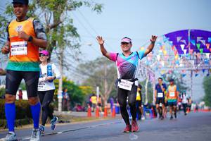 BIB: 42244, 40788
                            <button type="button" onclick="openModal(10113873)" class="btn btn-primary btn-sm float-right btn-popup" data-toggle="modal" data-target=".modal-high-quality">
                        <i class="fas fa-shopping-cart"></i> Add to Cart
                    </button>
                                            <button type="button" onclick="isThisMe(10113873, true)" class="btn btn-success btn-sm float-right btn-popup btn-isme hidden" data-toggle="tooltip" data-placement="bottom" title="นี่คือรูปของคุณใช่ไหม คลิกที่นี่เพื่อเอาเข้าอัลบั้ม">
                        <i class="fas fa-plus"></i> Add to album
                    </button>
                    <button type="button" onclick="isThisMe(10113873, false)" class="btn btn-warning btn-sm float-right btn-popup btn-isnotme hidden">
                        <i class="fas fa-ban"></i> Remove from album
                    </button>